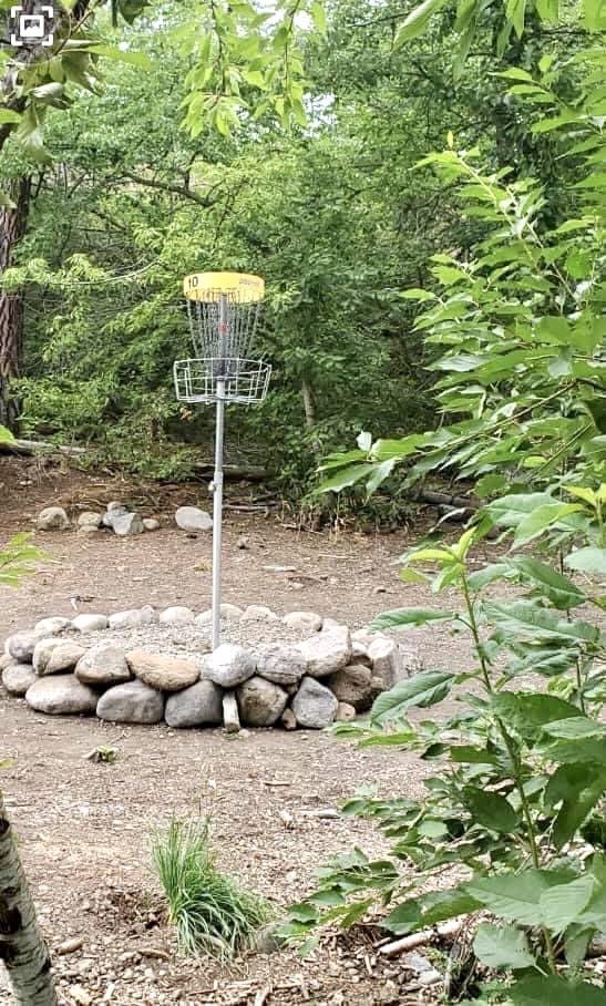 Corbin Park disc golf course, hole 10